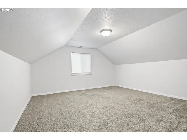 $499,000 | 1871 Southeast Academy Street, Dallas, OR 97338