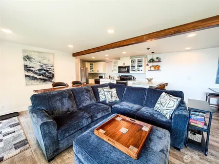 $1,450,000 | 372 Cascade Way, Orcas Island, WA 98245