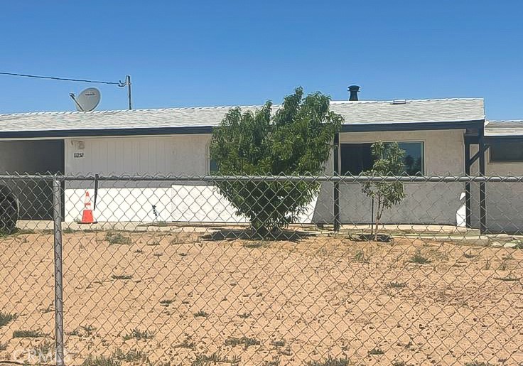 11252 Cactus Road Adelanto, CA 92301 - Photo 11 of 14 Gallery Image 11