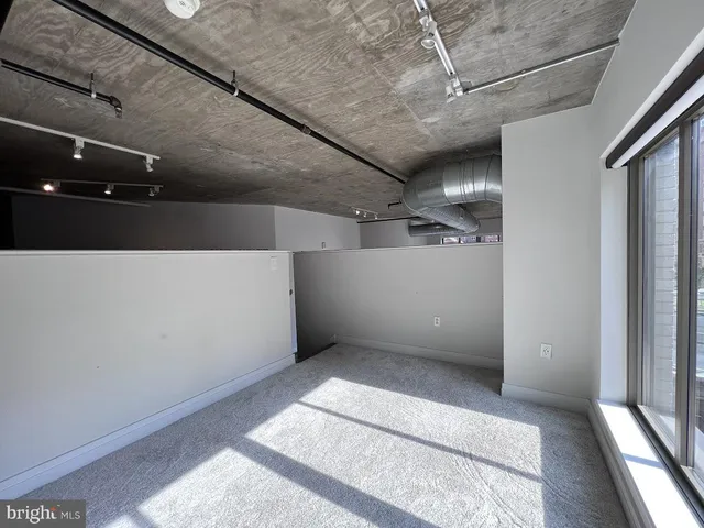 a view of parking area