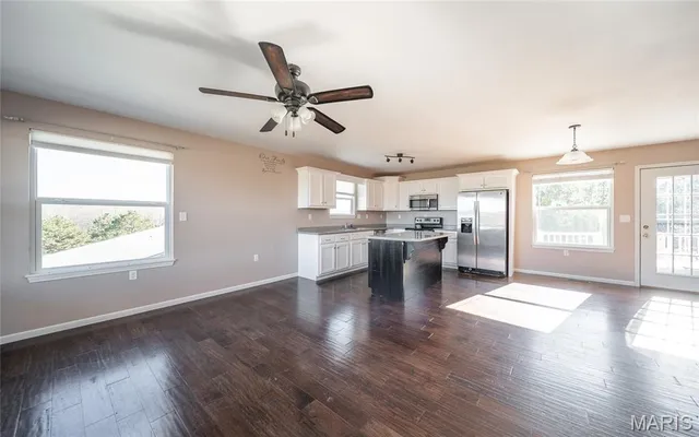 $399,000 | 3285 County Road 6370, Salem, MO 65560