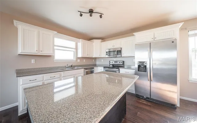 $399,000 | 3285 County Road 6370, Salem, MO 65560