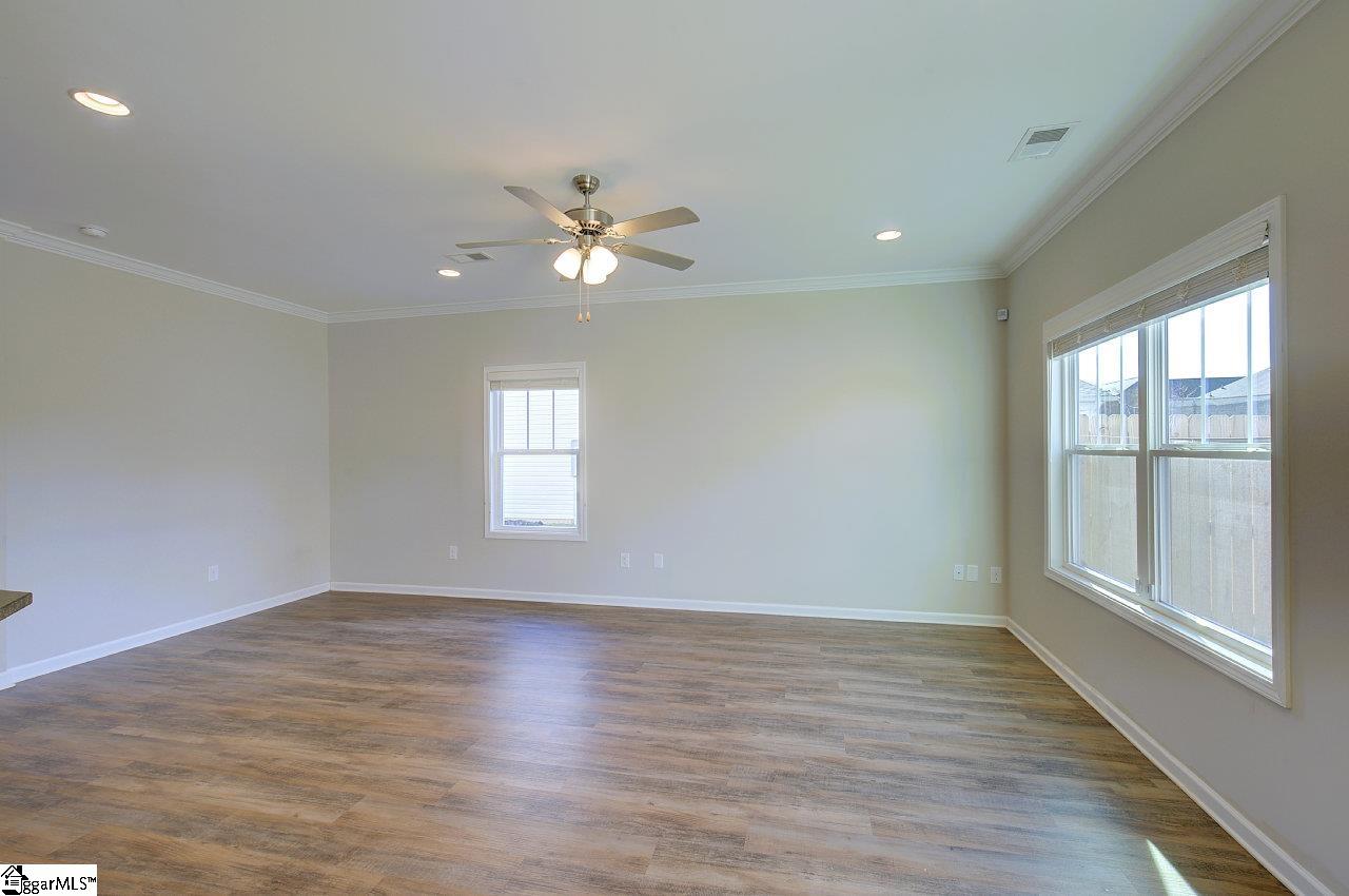 810 Camberwell Road Simpsonville, SC 29680 - Photo 11 of 33