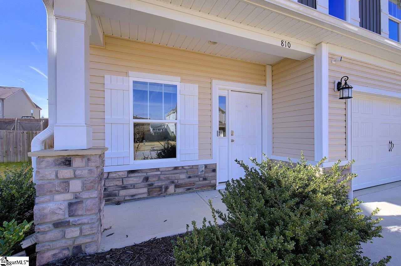 810 Camberwell Road Simpsonville, SC 29680 - Photo 2 of 33