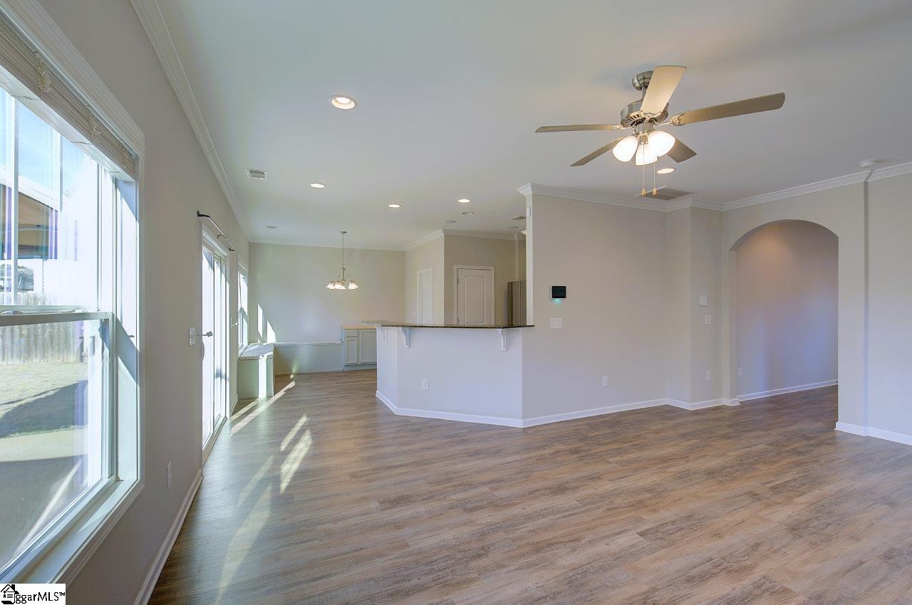 810 Camberwell Road Simpsonville, SC 29680 - Photo 8 of 33