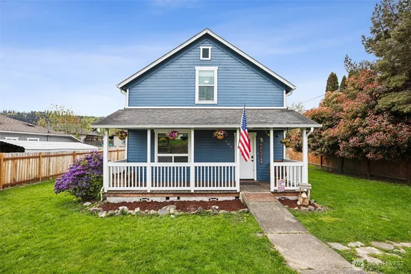 $410,000 | 105 Oak Street East, Eatonville, WA 98328
