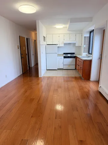 $349,000 | 40-46 West 20th Street, Unit 11, Bayonne, NJ 07002