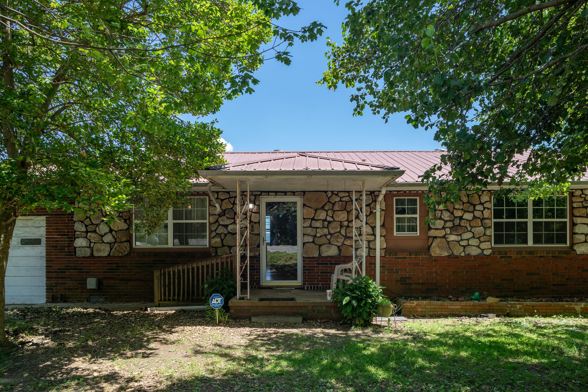786 Brow Road Trenton, GA 30752 - Photo 45 of 45 20240530_786BrowRd_HoltWebb_0074-Edit