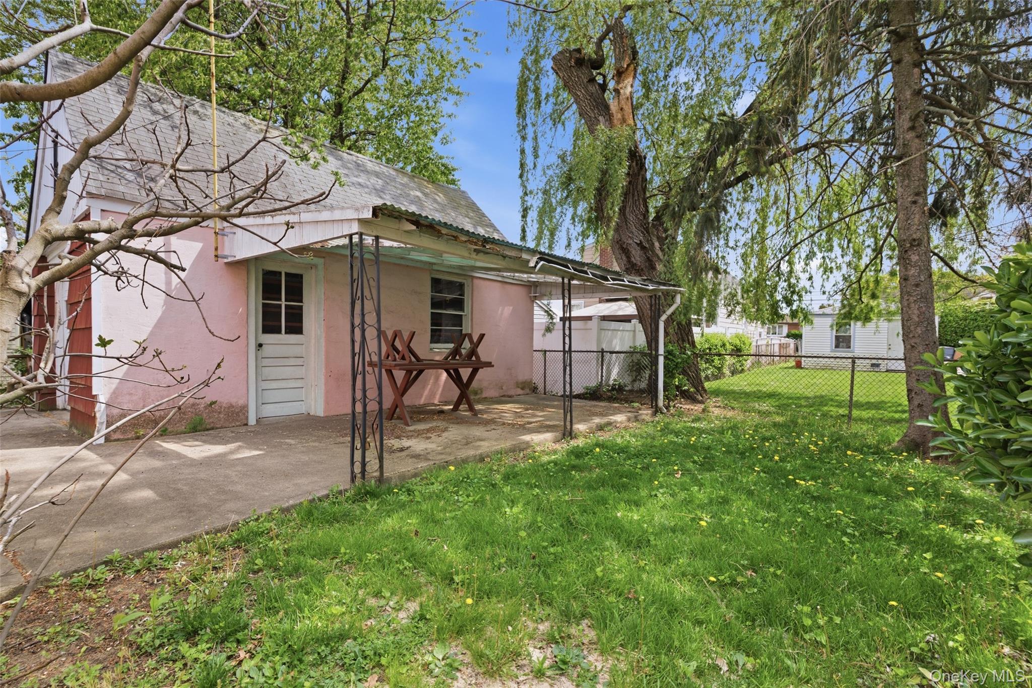 24 Spring Garden Street Valley Stream, NY 11580 - Photo 25 of 25