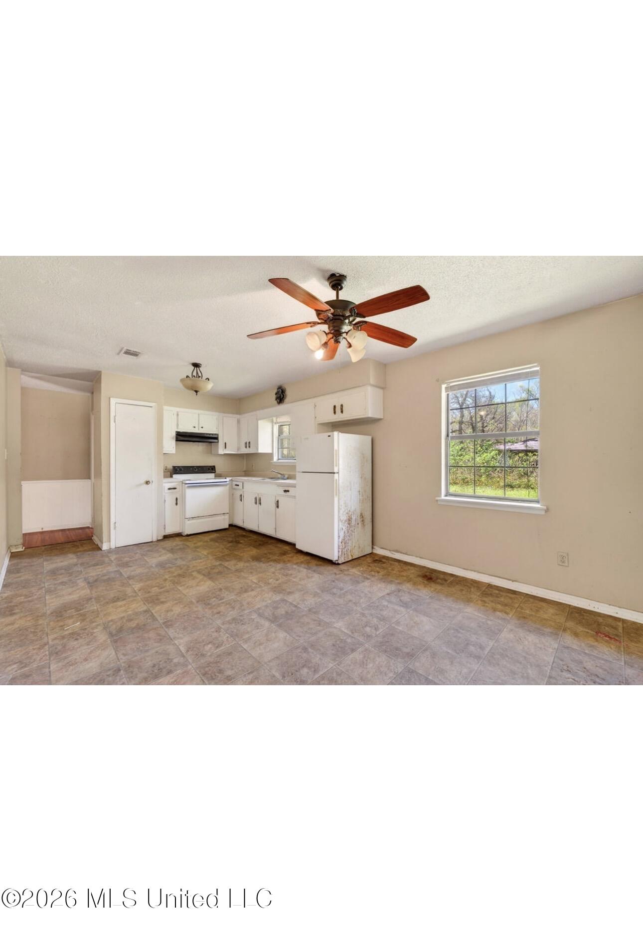 706 Burley Street Picayune, MS 39466 - Photo 20 of 37 IMG_5776