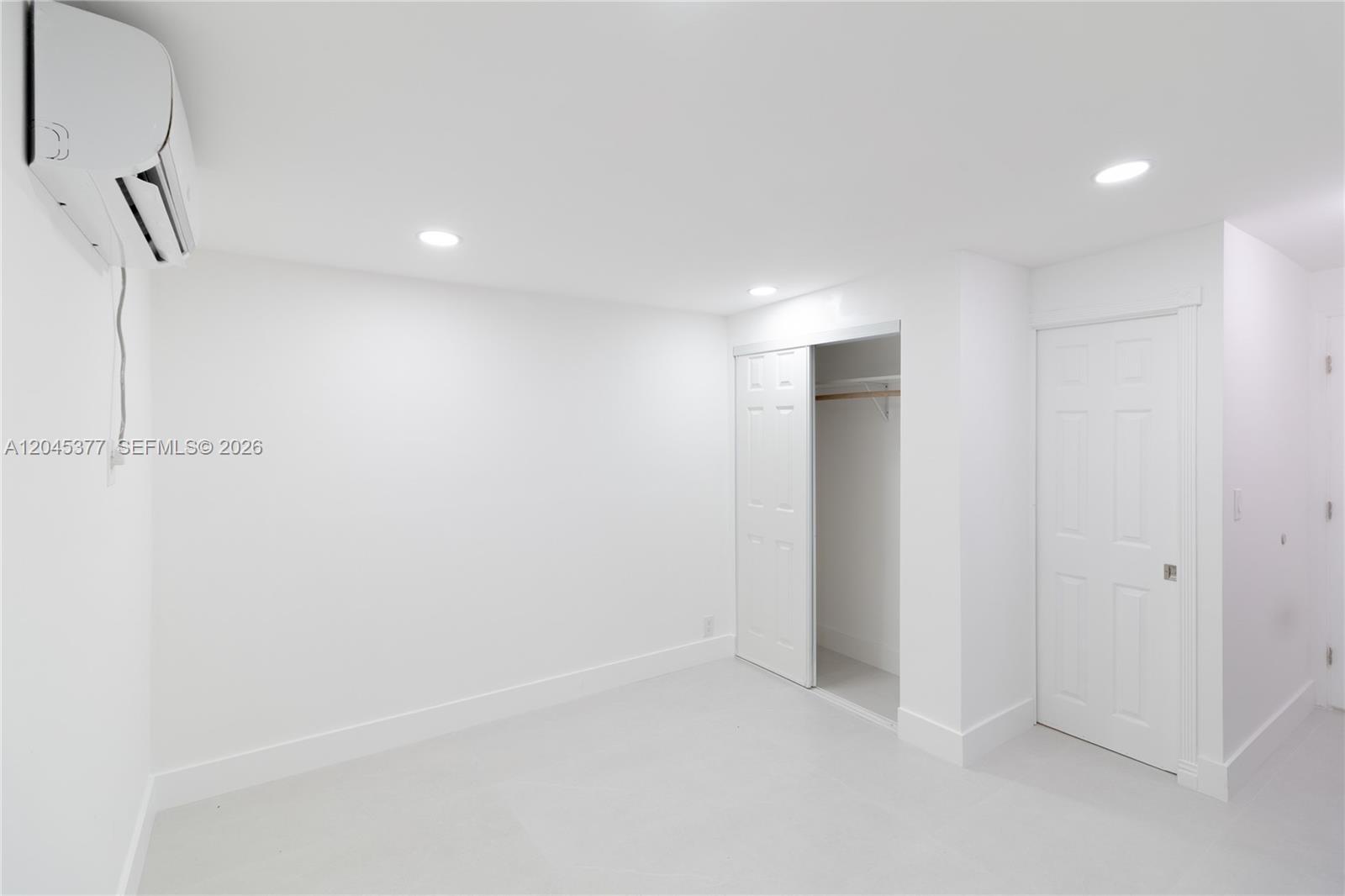 5803 Buchanan Street Hollywood, FL 33021 - Photo 5 of 9