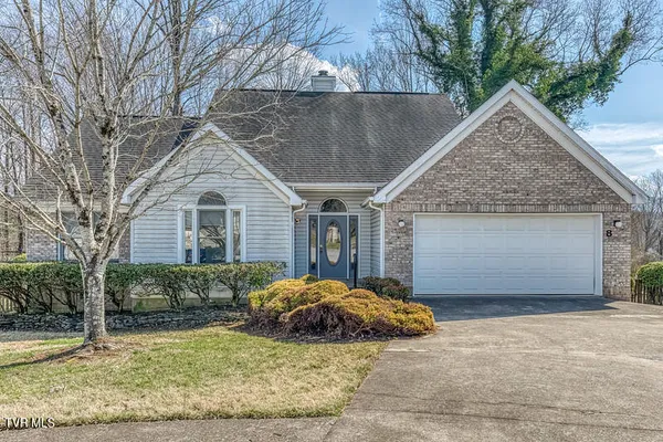 $410,000 | 8 University Place, Johnson City, TN 37604