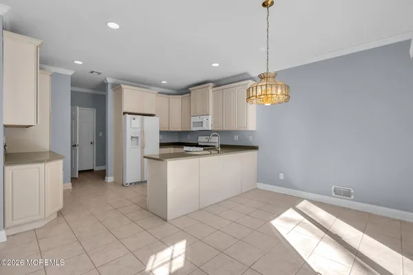$719,500 | 29 Village Drive, Eatontown, NJ 07724