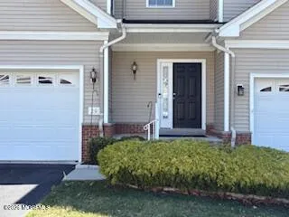 $719,500 | 29 Village Drive, Eatontown, NJ 07724