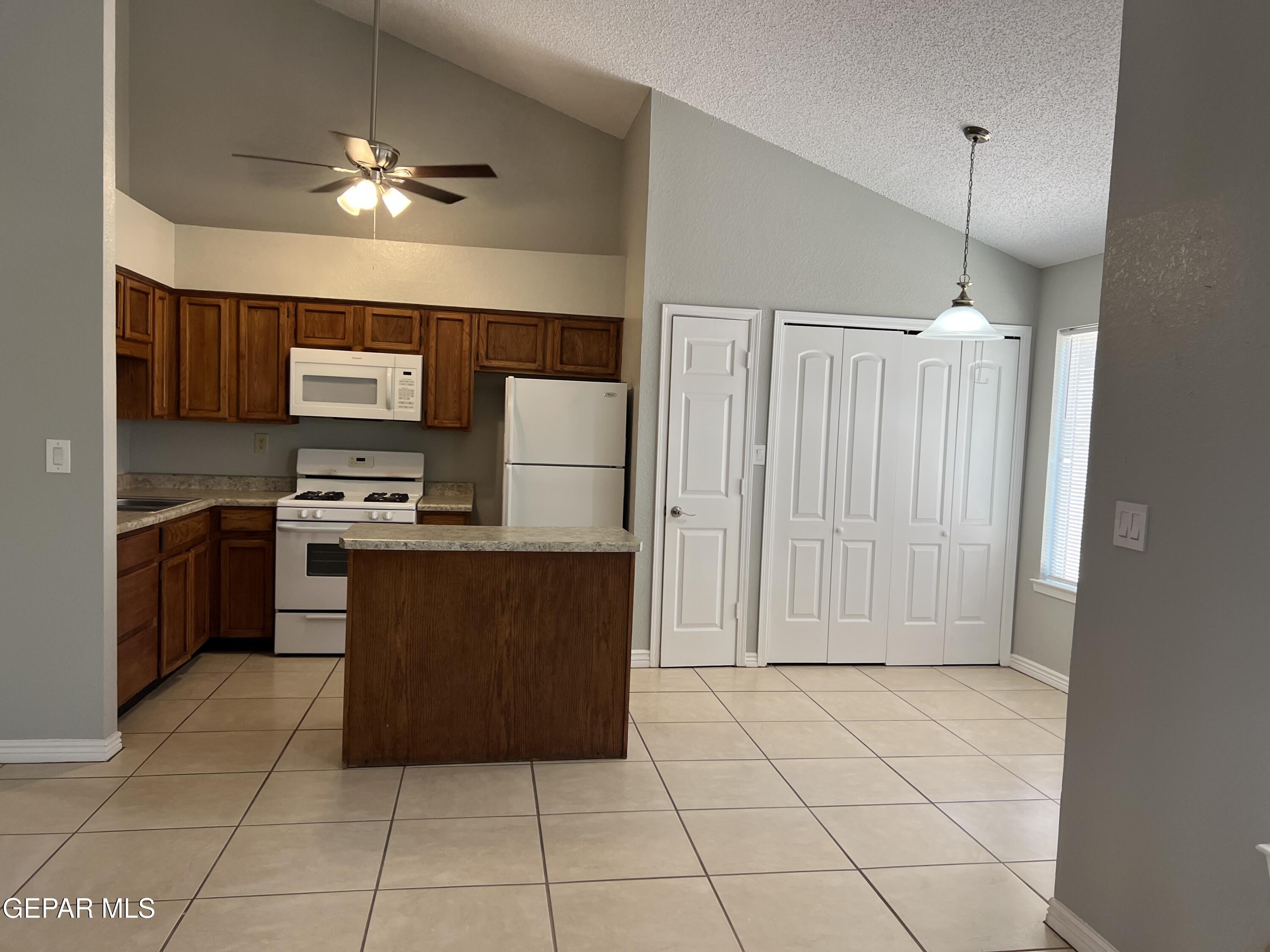 620 Brandywine Road El Paso, TX 79907 - Photo 8 of 29 IMG_7144