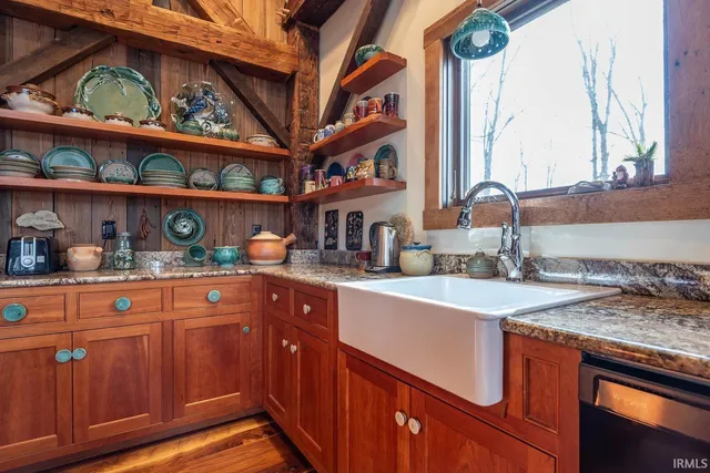 $549,900 | 7534 Shady Side Drive, Bloomington, IN 47401