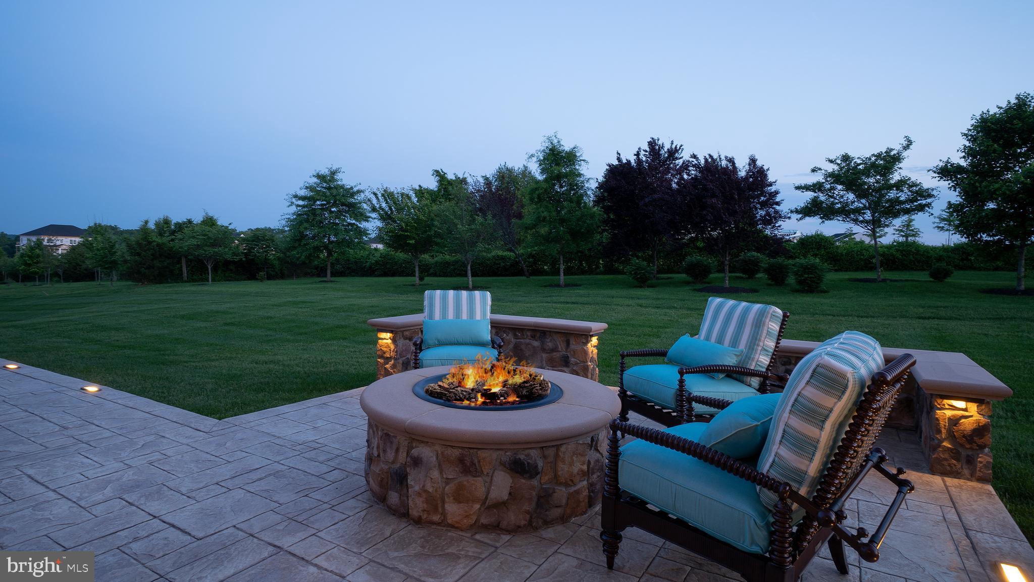 26788 Crusher Drive Chantilly, VA 20152 - Photo 5 of 77