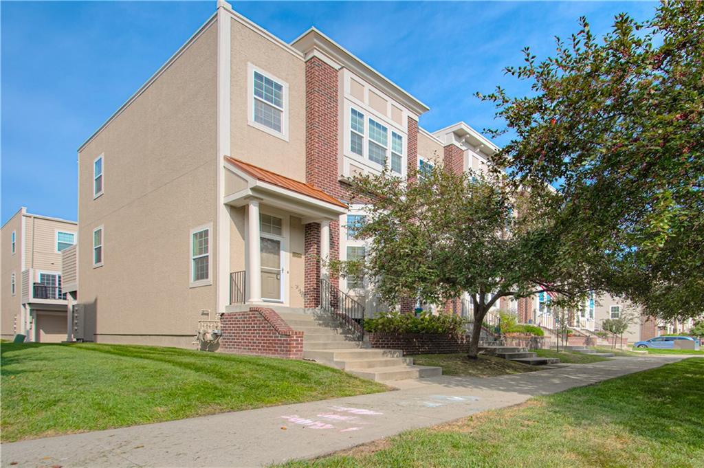 2908 Erie Park North Kansas City, MO 64116 - Photo 1 of 21