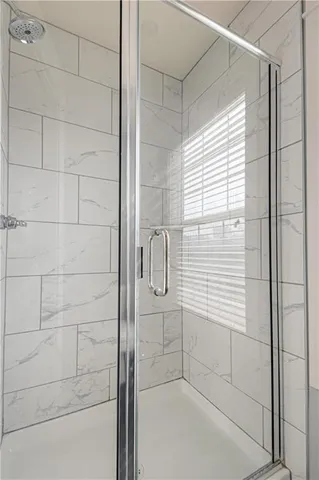 $355,000 | 2908 Erie Park, North Kansas City, MO 64116