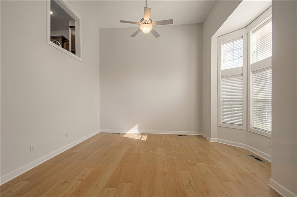 2908 Erie Park North Kansas City, MO 64116 - Photo 3 of 21