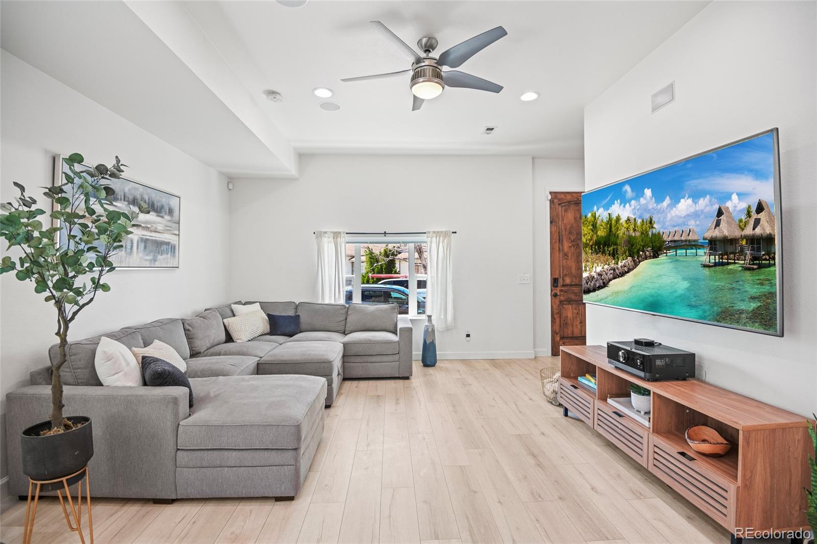 408 Fox Street Denver, CO 80204 - Photo 4 of 28