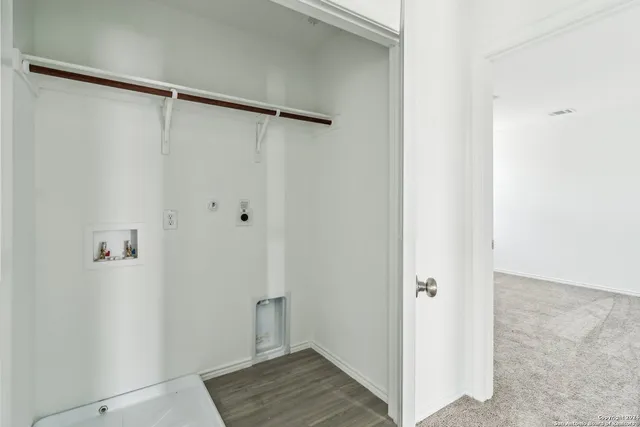 $1,950 | 9227 St Jerome, Seguin, TX 78155