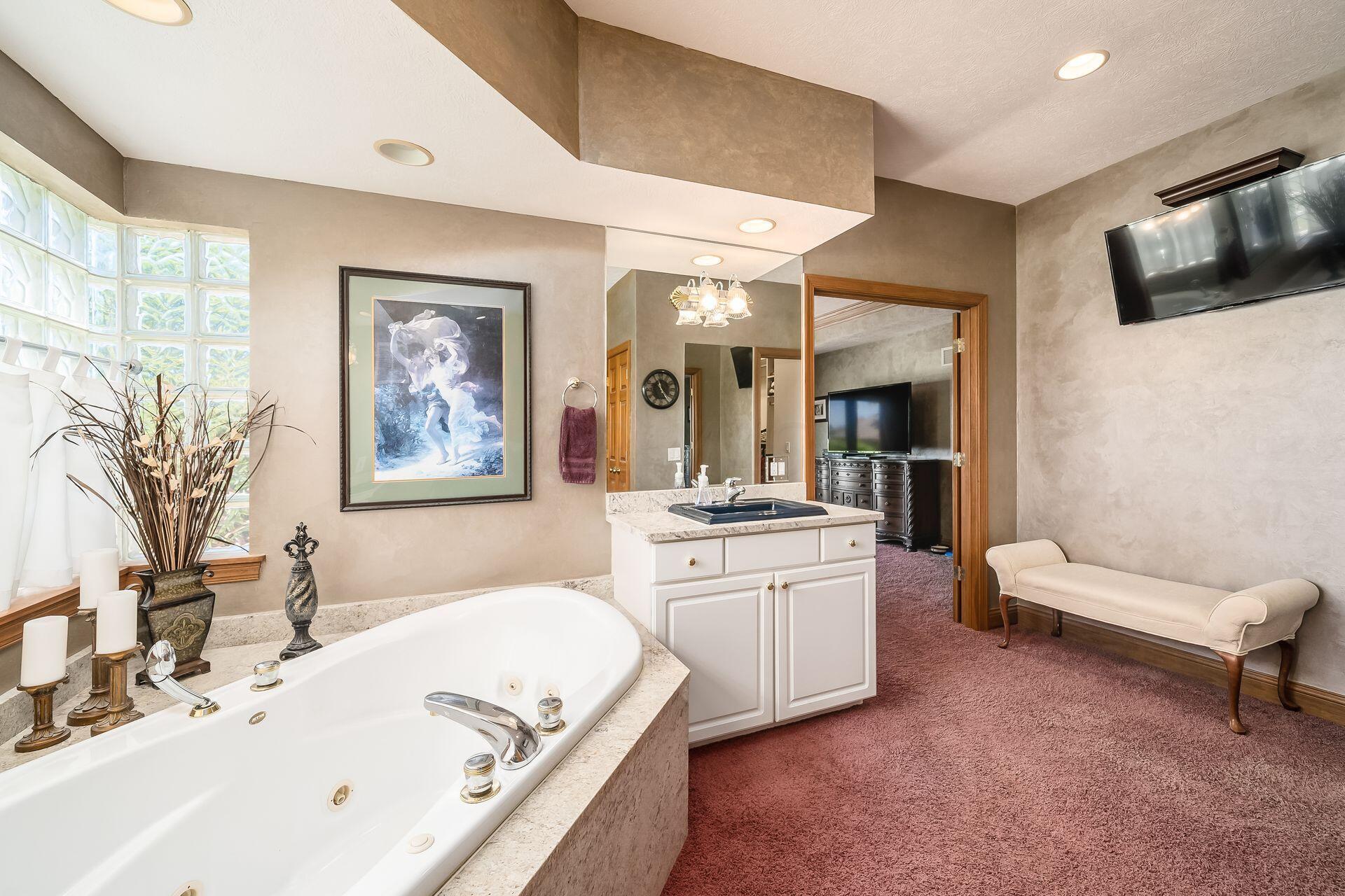 4411 Oakwood Road Springfield, OH 45502 - Photo 48 of 138 055_7fcf_R 4411 Oakwood 144