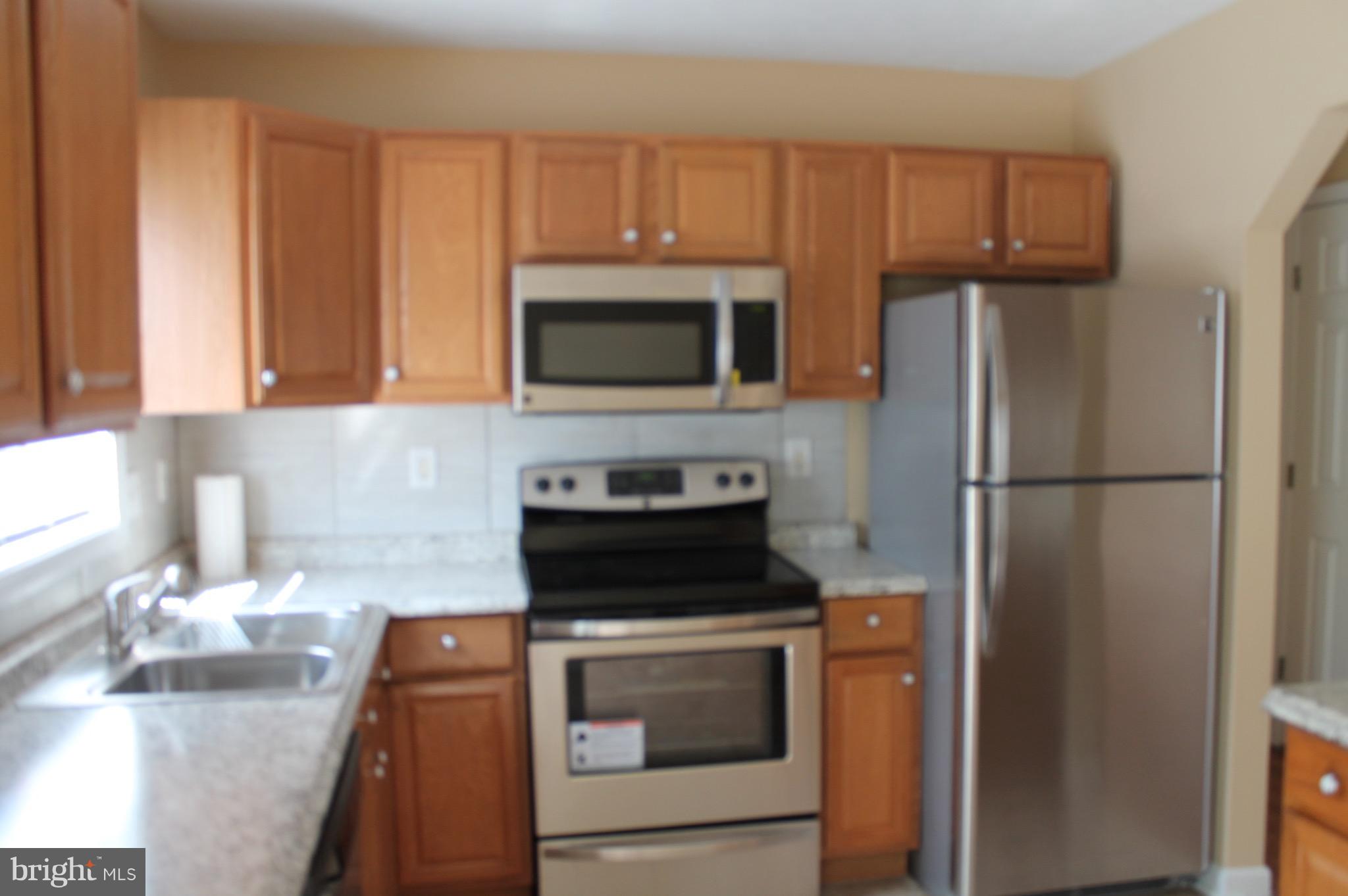 238 Greenleaf Road Strasburg, VA 22657 - Photo 2 of 24 Kitchen