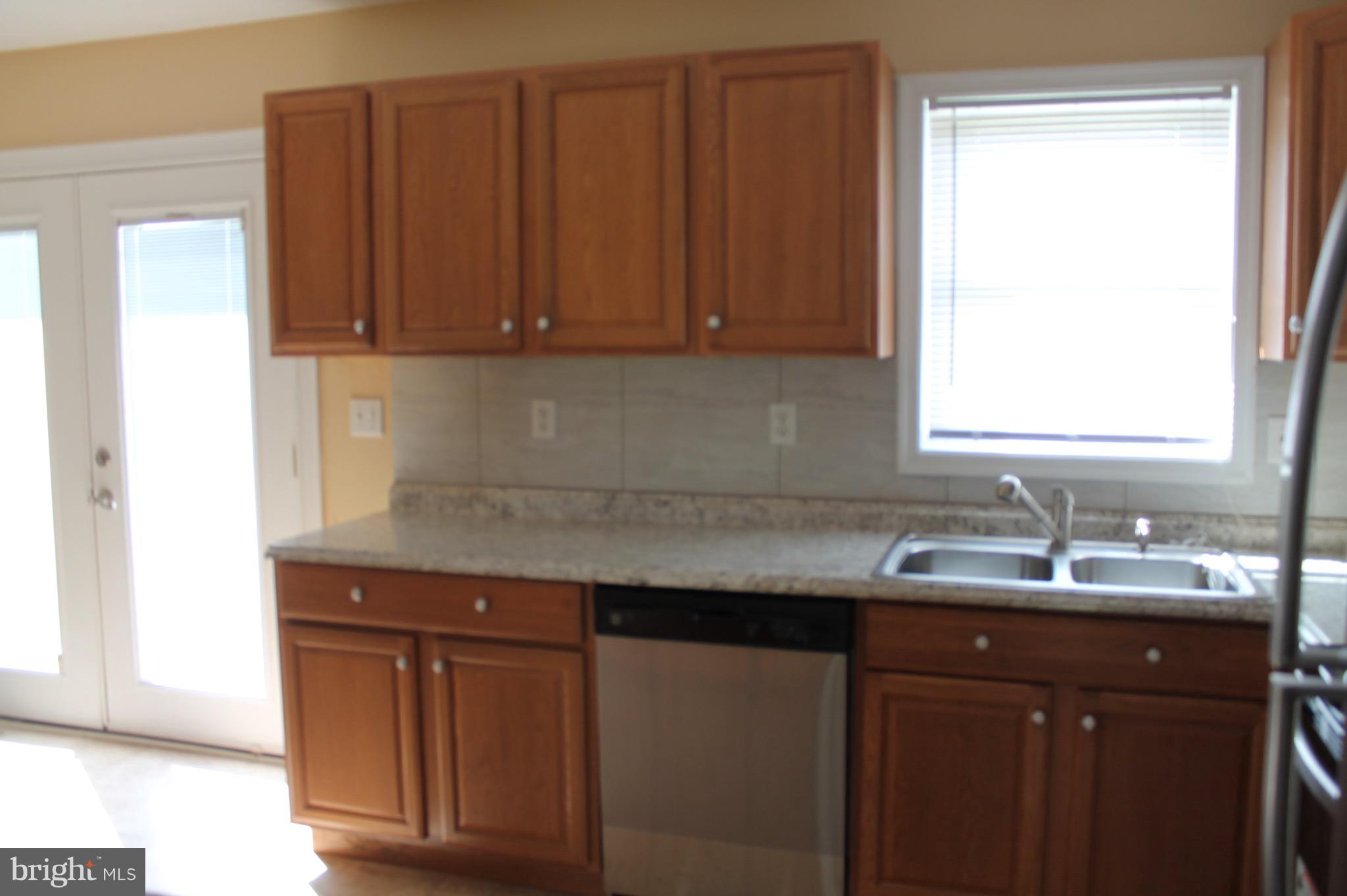 238 Greenleaf Road Strasburg, VA 22657 - Photo 10 of 24 Kitchen