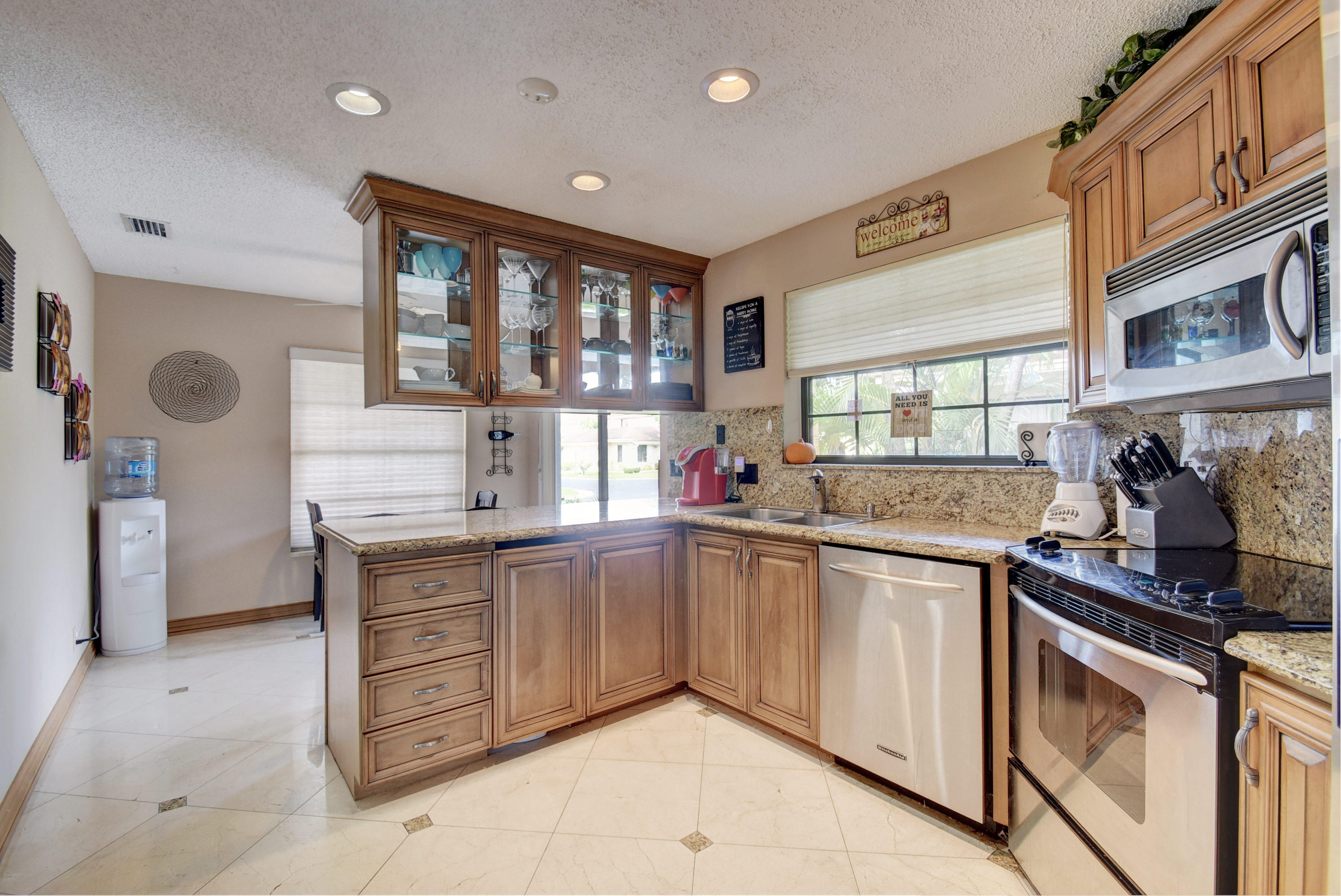 8650 Eagle Run Drive, Unit 2 Boca Raton, FL 33434 - Photo 13 of 32 Renovated Kitchen
