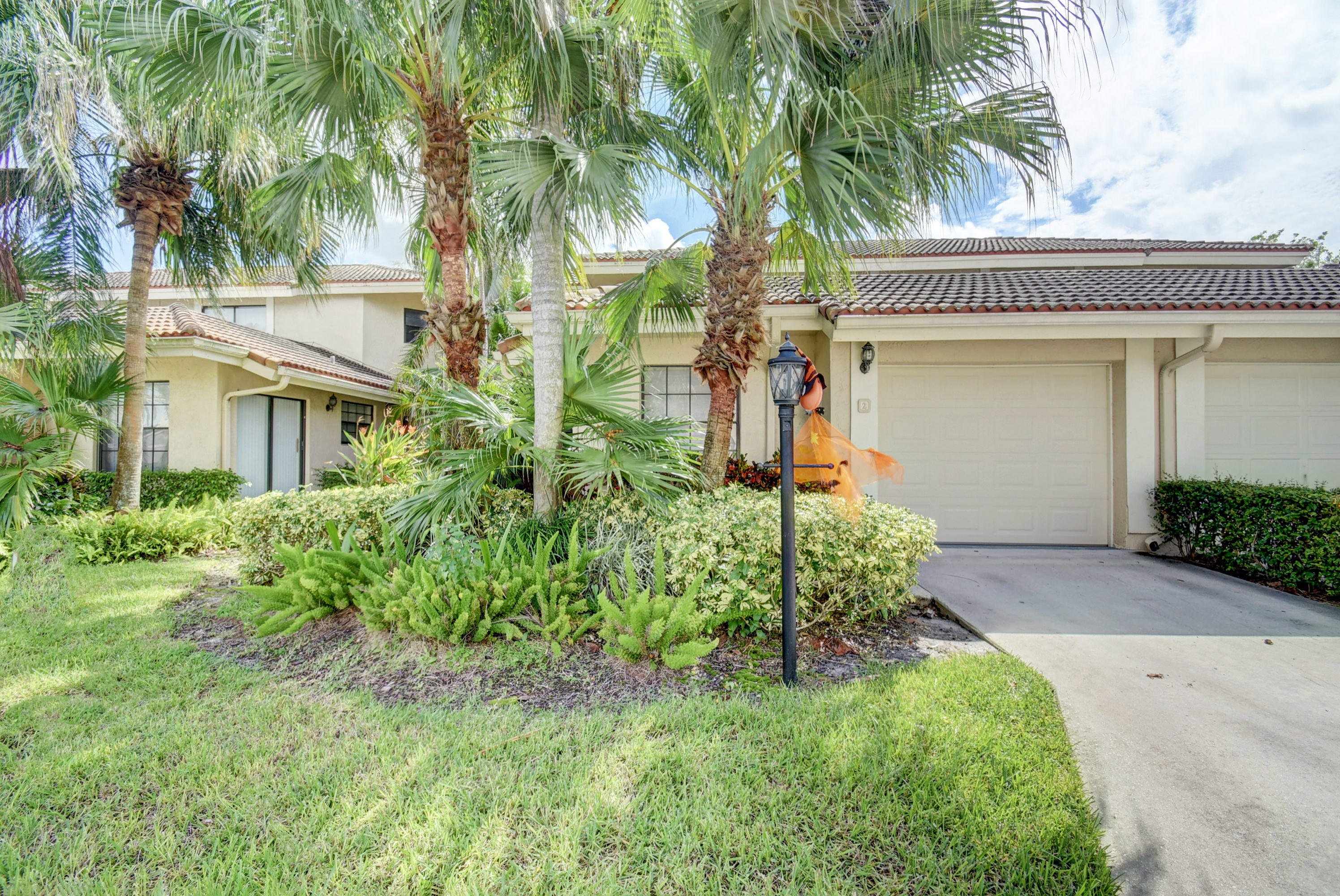 8650 Eagle Run Drive, Unit 2 Boca Raton, FL 33434 - Photo 2 of 32 8650 Eagle Run Drive #2!