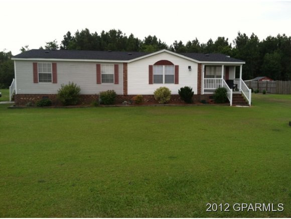 329 West Littlefield Road Ayden, NC 28513 - Photo 1 of 20 Primary Photo