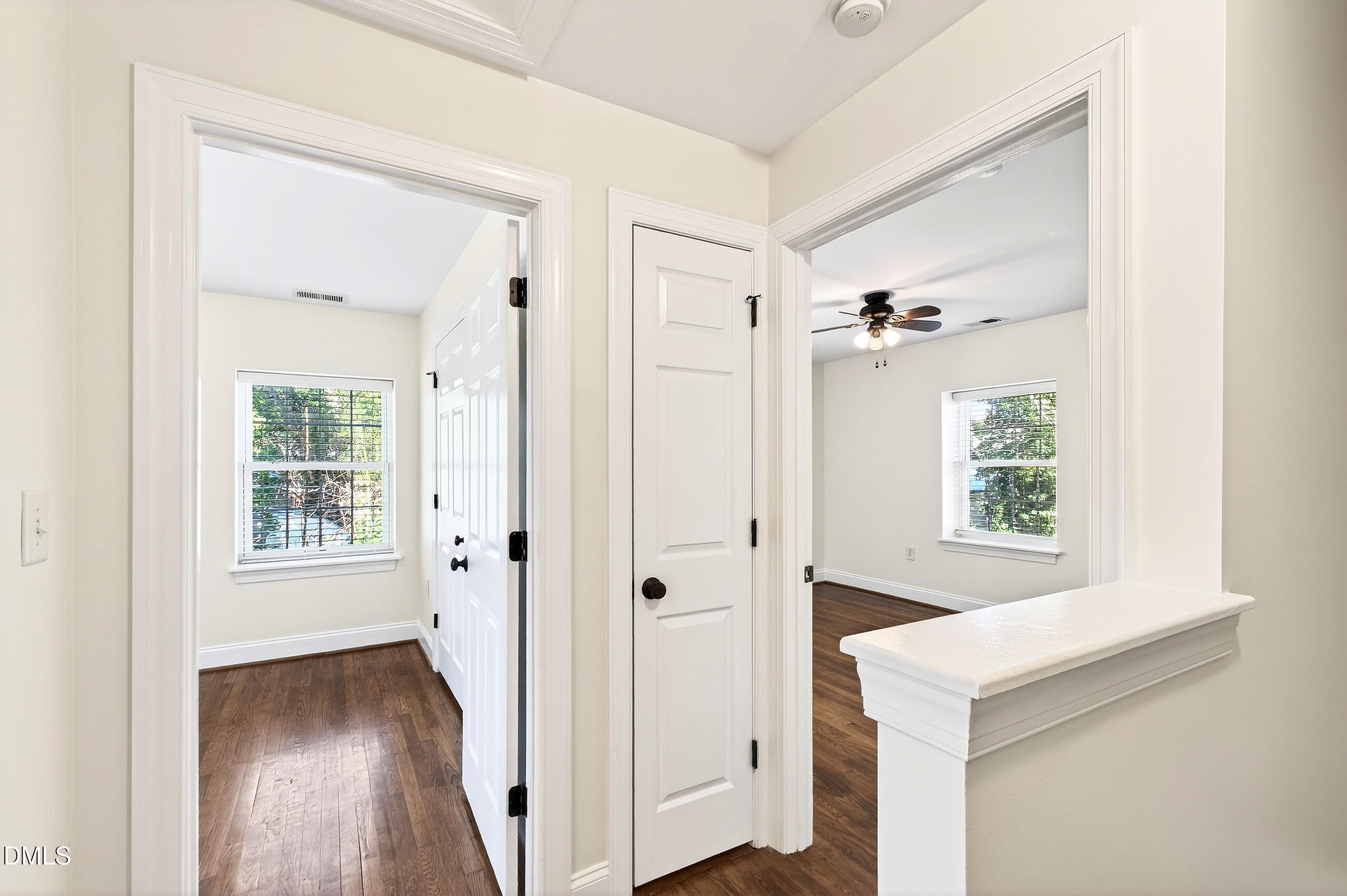 1900 Fairfield Drive Raleigh, NC 27608 - Photo 18 of 32 18 Interiors (18)