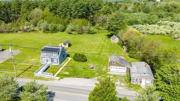 $1,299,000 | 576 Faunce Corner Road, Dartmouth, MA 02747