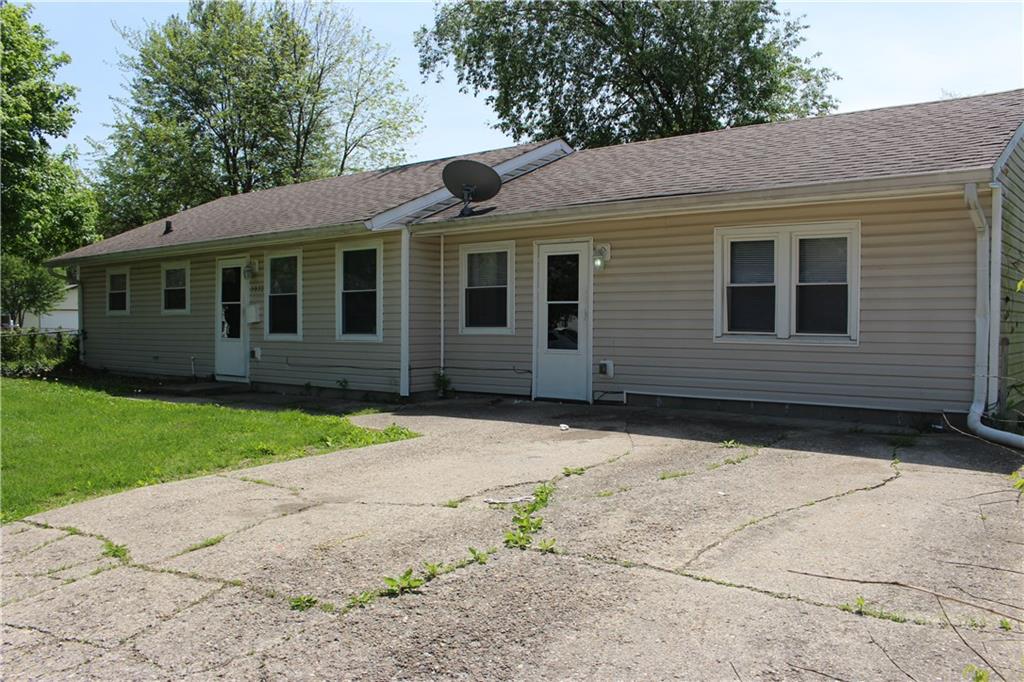 3032 Danbury Road Indianapolis, IN 46222 - Photo 3 of 35 Gallery Image 3
