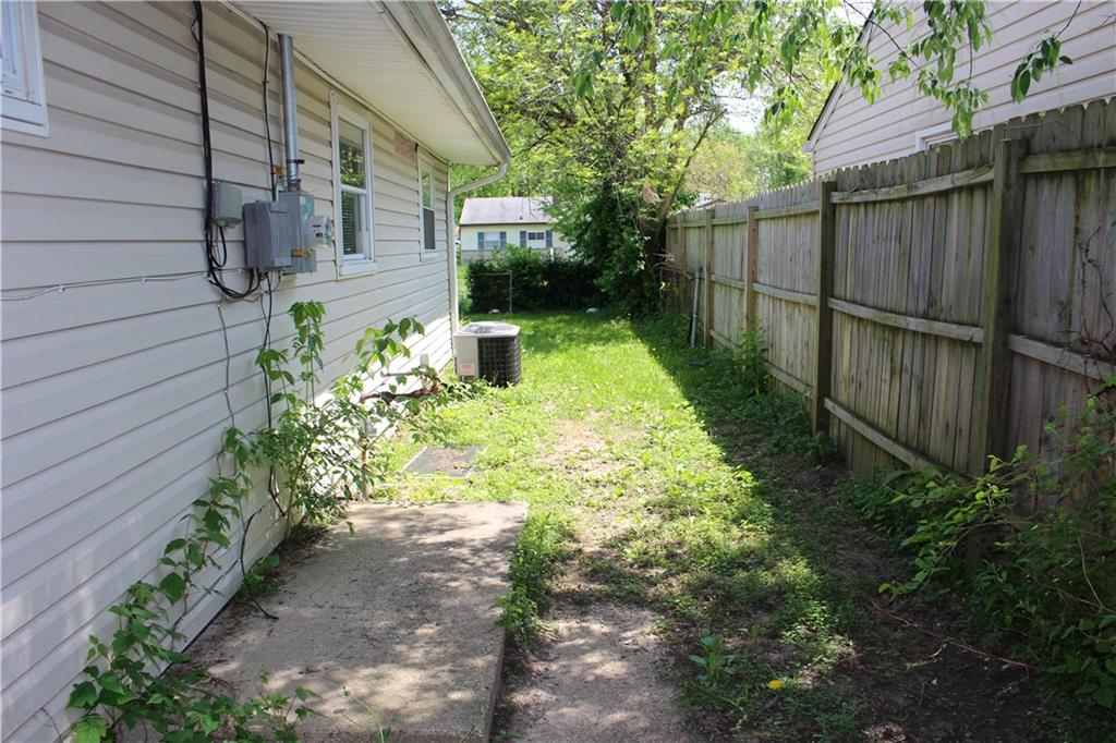 3032 Danbury Road Indianapolis, IN 46222 - Photo 33 of 35 Gallery Image 33