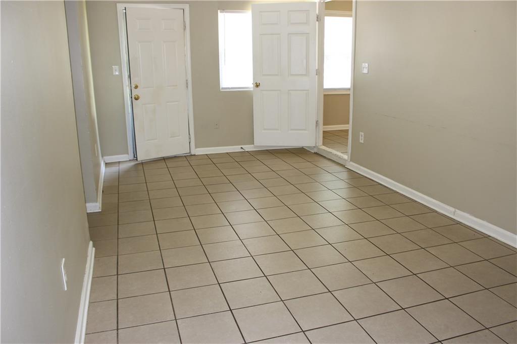 3032 Danbury Road Indianapolis, IN 46222 - Photo 7 of 35 Gallery Image 7