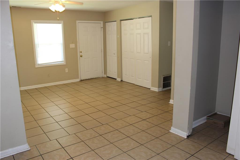 3032 Danbury Road Indianapolis, IN 46222 - Photo 10 of 35 Gallery Image 10