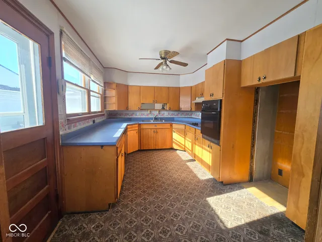 $124,900 | 111 North Virginia Street, Rockville, IN 47872