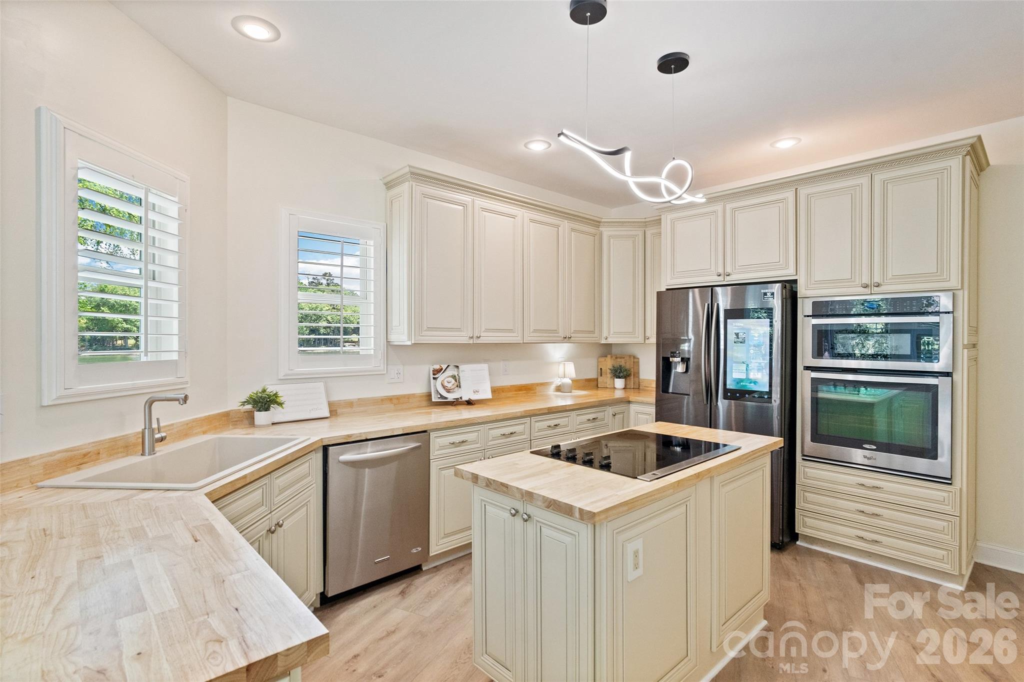3911 Sandy Point Road York, SC 29745 - Photo 10 of 35