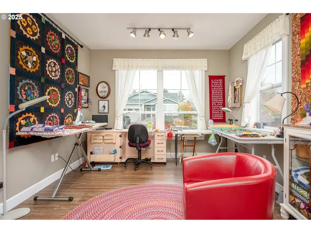 $594,000 | 3291 Southwest Van Buren Way, Gresham, OR 97080