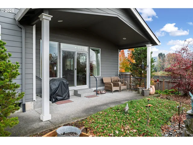 $594,000 | 3291 Southwest Van Buren Way, Gresham, OR 97080