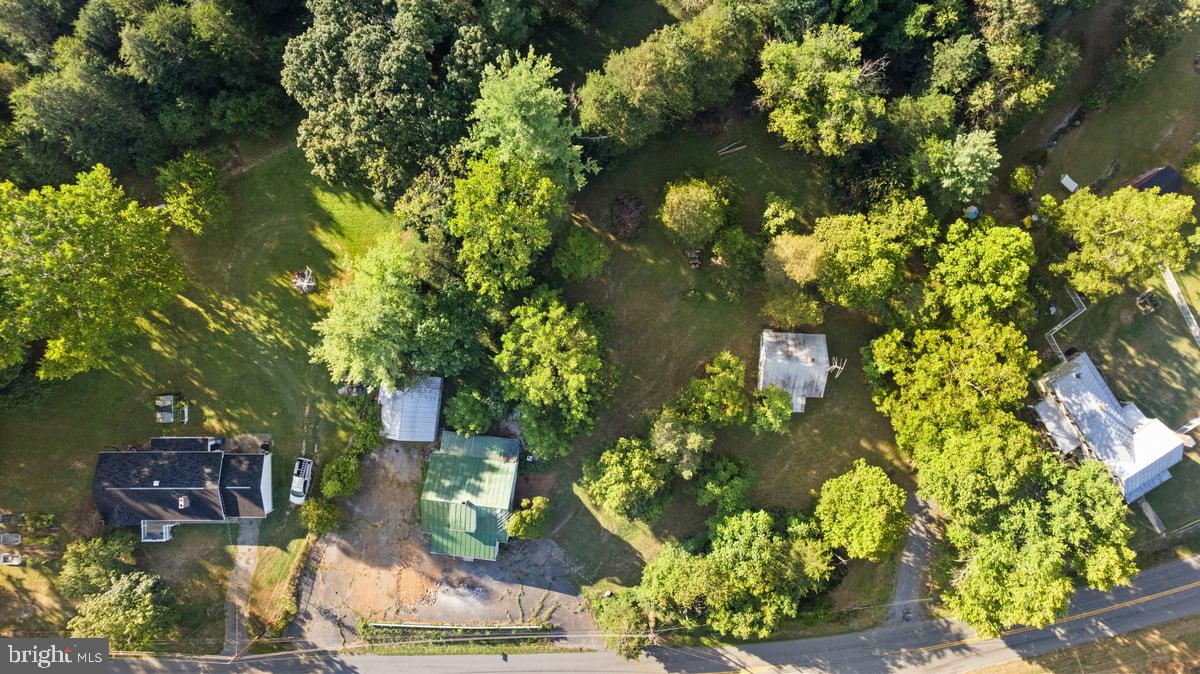 7189 Middle Road Middletown, VA 22645 - Photo 29 of 30 a backyard of a house with lots of green space