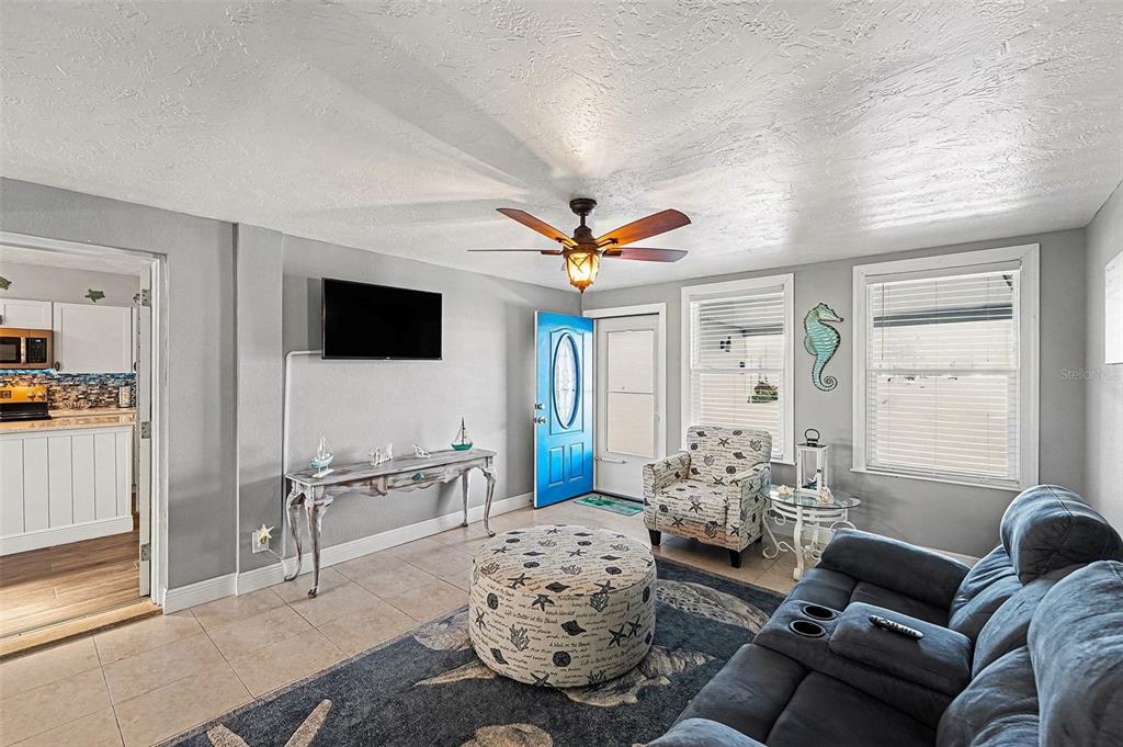 250 Rosery Road Northwest, Unit 219 Largo, FL 33770 - Photo 8 of 26