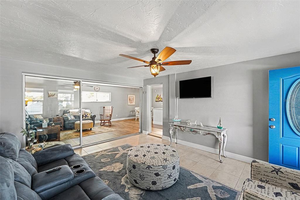 250 Rosery Road Northwest, Unit 219 Largo, FL 33770 - Photo 9 of 26