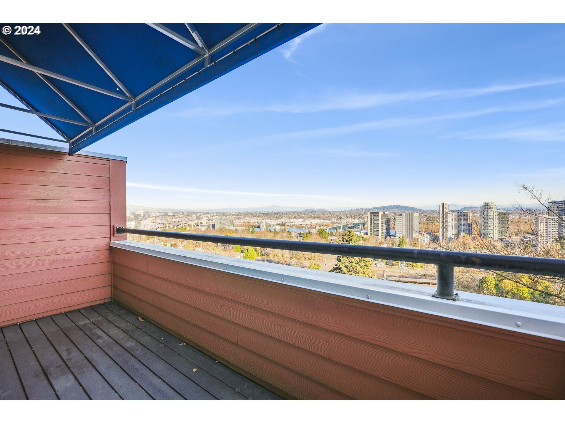 3701 Southwest Condor Avenue, Unit K2 Portland, OR 97239 - Photo 19 of 24 Gallery Image 19