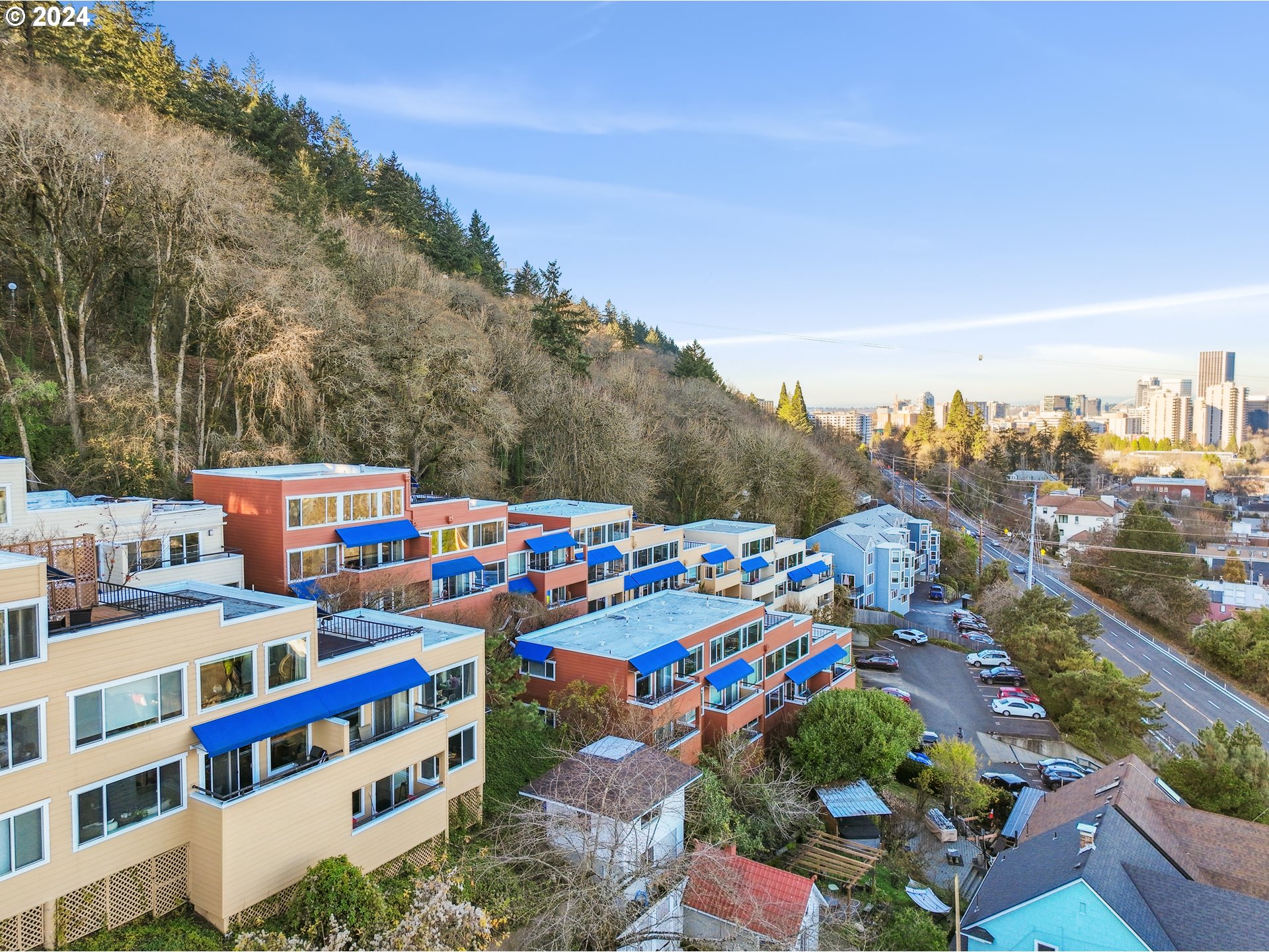 3701 Southwest Condor Avenue, Unit K2 Portland, OR 97239 - Photo 22 of 24 Gallery Image 22