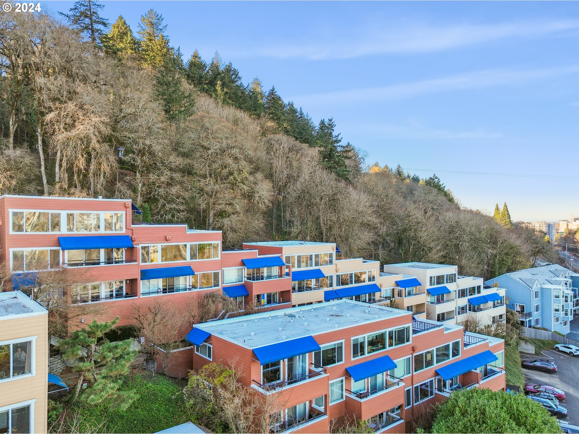 3701 Southwest Condor Avenue, Unit K2 Portland, OR 97239 - Photo 23 of 24 Gallery Image 23