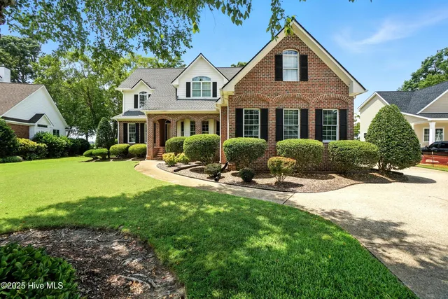 $729,000 | 111 Yeopim Circle, Hertford, NC 27944