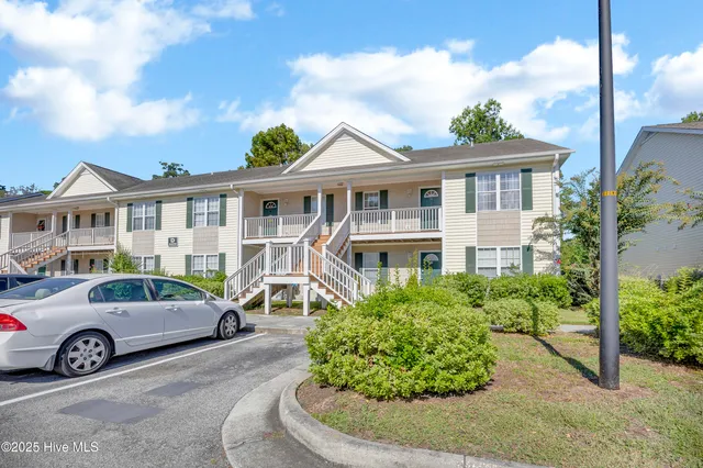 $1,450 | 4609 McClelland Drive, Unit D204, Wilmington, NC 28405